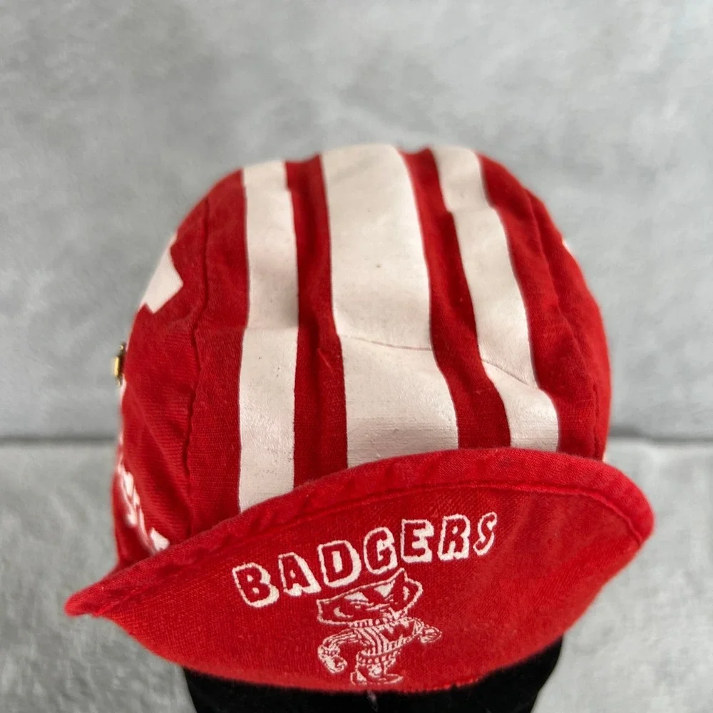 Vtg AOP Wisconsin Badgers Cycling Cap Red Bucky Badger NCAA Bike Hat Retro